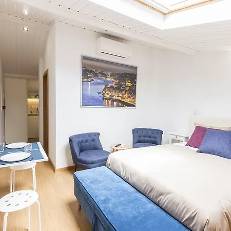 271 Mouzinho Apartman